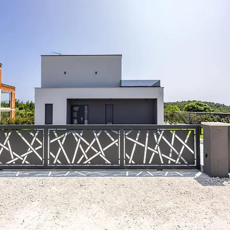 Vila Delecto By Interhome *