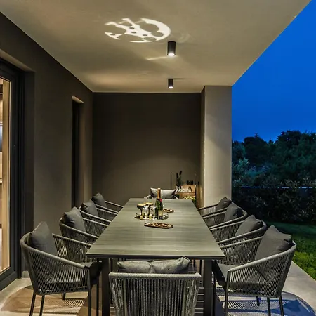 Vila Delecto By Interhome *