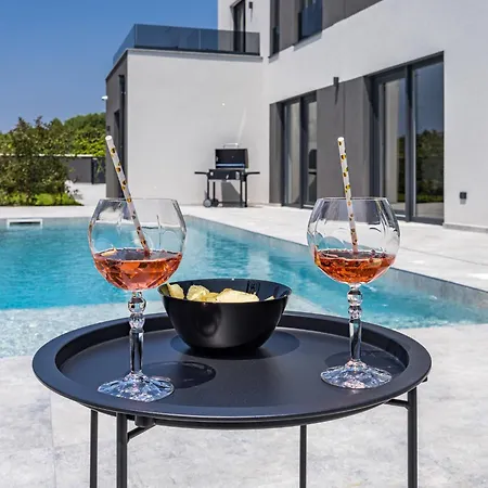 Delecto By Interhome Villa *