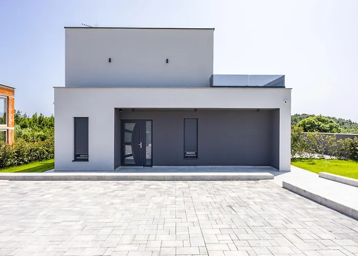 Willa Delecto By Interhome